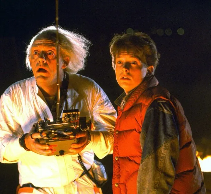 Geleceğe Dönüş (Back to the Future): Zamana Meydan Okuyan Bir Sinema